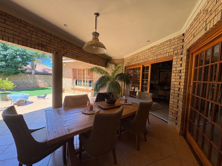4 Bedroom Property for Sale in Hillcrest Northern Cape